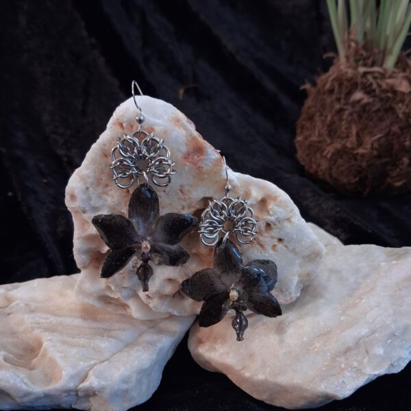 Black Orchid Earrings with Enchanted Rings Chainmail